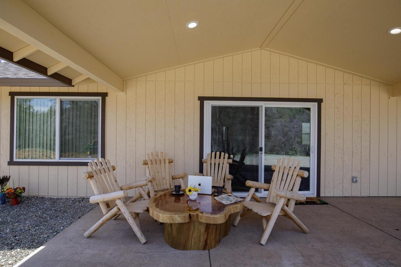 Bear Paw Cabin New Construction Near Yosemite Mariposa Exterior photo